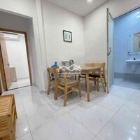 Căn Hộ 2 Phòng Ngủ2 Wc Sát Vincom Nguyễn Xí ️