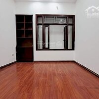 Bán Nhà Phố Thái Hà, Q. Đống Đa: 42M2*5Tầng, 6 Ngủ, 5M Ra Ôtô, Gần Phố, Giá Chào 7.2Tỷ