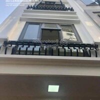 Duy Nhất 1 Căn Độc Lập Phú Lương, 4T X 40M2 Sổ ,Sân Để Xe Riêng, Đối Diện Tiểu Học Phú Lương.