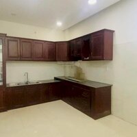 Cần Cho Thuê Nhà Mặt Tiền, 1 Trệt 2 Lầu, 3 Phòng Ngủ, 20 Triệu/Tháng: Liên Hệ: 0902 952 838