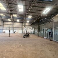 Cho Thuê Xưởngdiện Tích500M2 Giá Bán 40 Triệu Quốc Lộ 1A