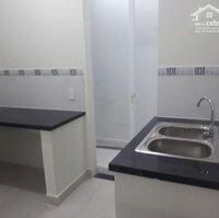 Căn Hộ Mới 50M2, 2 Phòng Ngủ Tủ Đồ Lớn 2M, Giường Đôi, Nệm, Máy Nước Nóng, Bao Phí Quản Lý 1 Năm