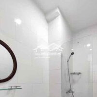 Căn Hộ Full Nội Thất 1 Phòng Ngủ3 Mặt Balcon Tại Sân Bay