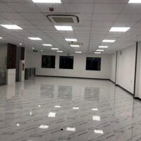 Cho Thuê Tòa Nhà 6 Tầngmặt Tiềntrần Hưng Đạo 200M2