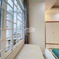 Căn Hộ Balcony Full Nội Thất_Lê Văn Duyệt