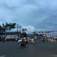 Cho Thuê Nhà Mặt Tiền Trung Tâm Tpct