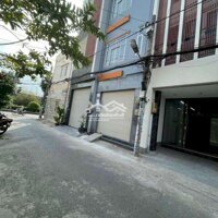 Hai Mặt Tiền 8M Thông Kinh Doang 4 Tầng 68M 8.2 Tỷ