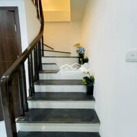 Ngõ Oto Sổ Đỏ Chính Chủ 42Mx6 Tầng Cầu Thang Máy