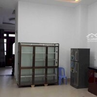 Chính Chủ Cho Thuê Nhà Gần Vòng Xoay Phú Hữu Giá Bán 8 Triệu 4 Phòng Ngủliên Hệ: 0902966926