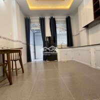 Studio Bancol 1 Phòng Ngủrộng 50M2 Ngay Trung Tâm