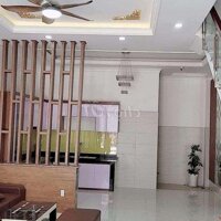 Bán Nhà Hội Trường Đông Hòa Dĩ An