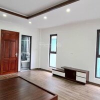 Bán Nhà Láng Hạ - Đống Đa - Thoáng Sáng - Ngõ Thông - Sổ Đỏ Vuông Đẹp - 41M2 - 5 Tầng - Giá Bán 4.45 Tỷ