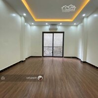 (Ảnh Thật + Cc) Bán Nhà 3.8 Tỷ Hồ Ba Mẫu Đống Đa. 5T X 41M2 Mới Đẹp Có Sân Vườn Rộng