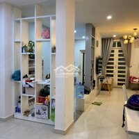 Bán Nhà Huỳnh Văn Bánh, Quận Phú Nhuận