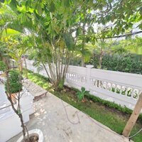 Villa Sân Vườn Rộng Rãi Phường Thảo Điền, Rất Thoáng, Phù Hợp Cho Văn Phòng Hoặc Ở Gia Đình