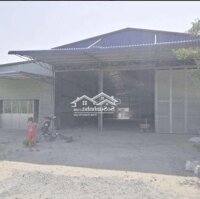 Kho Xưởngmặt Tiền800M² Ql1A, Huyện Thủ Thừa, Long An