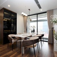 Chính Chủ Cần Bán Căn Góc 4 Phòng Ngủsáng Tòa R6 Royal City View Thành Phố Cực Đẹp - 160M - Giá Rẻ 10 Tỷ