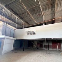 Cho Thuê Gấp Kho 180M2 Ở Phạm Hữu Lầu