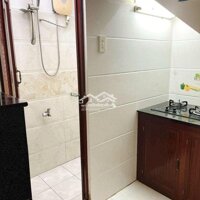 Nhà Nguyên Căn Mới Đường Bến Vân Đồn | 2 Phòng Ngủ2Wc