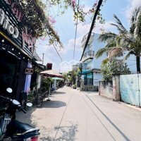 Chỉ 4Tỷ Xíu, Có Nhà 1T 1Lầu, 100M2, Sân Đậu Ô Tô Luôn, Khu Dân Trí, An Ninh, Đường 11 Linh Xuân.