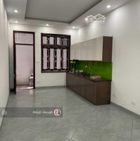 Cho Thuê Nhà Riêng Ngõ 73 Hoàng Văn Thái, Quận Thanh Xuân, 62M2 X 4 Tầng, Ngõ Ô Tô