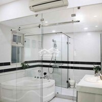 Em Xinh Đẹp Chính Chủ Cầncó Thương Lượngcăn La Casa Quận 7