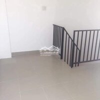 Hiếm Có Khó Tìm - Nhỉnh 2 Tỷ Xe Hơi Đỗ Cửa