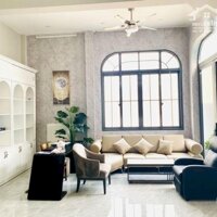 Cho Thuê Villa Có Hồ Bơi 3 Phòng Ngủ Cần Thơ, Nội Thất Cao Cấp, 9X20