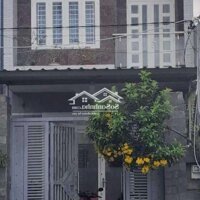 Bán Nhà Tân Phú Trung Lầu Mới Xây Kiên Cố Về Quê