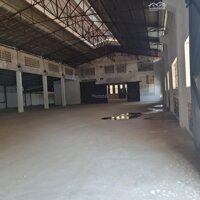 Kho Xưởng Cho Thuê 700 - 1000M2 Tại Đường Lạc Long Quân, Quận 11.