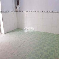 Nhà Cho Thuê 56 M2, 2 Phòng Ngủ , Điện Nước Chính