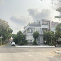 Biệt Thự Góc Đường Số 18, Khu Cồn Khương, Cái Khế, Ninh Kiều, Tp. Cần Thơ.