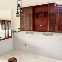 Cần Bán Nhà Chính Chủ Khu Đô Thị Vsip, Quảng Ngãi,Diện Tích100M2, 3 Tầng, Giá Bán 2,Xx Tỷ