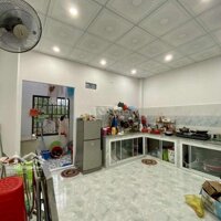 Nhà Trệt Lửng 90M2, 3 Phòng Ngủ Kdc Đông Phú