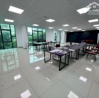 Văn Phòngdiện Tích55M2 - 80M² Giá 8.5 Triệu/Tháng Tại Đường Giải Phóng - Hoàng Mai Cực Đẹp