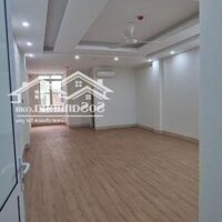 Cho Thuê Nhà Mặt Phố Tố Hữu, 75M2 X 3 Tầng, Thang Máy, Thông Sàn, Nhà Mới, 18 Triệu/Tháng