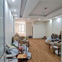 Cho Thuê Nhà Mặt Phố Tố Hữu, 75M2 X 3 Tầng, Thang Máy, Thông Sàn, Nhà Mới, 18 Triệu/Tháng