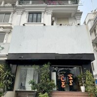 Cho Thuê Shophouse Thành Phố Giao Lưu - Cổ Nhuế, 100M2X 4 Tầng 1Hầm, Mt:10M, Thông Sàn, Tm,...