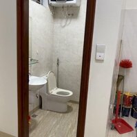 Cho Thuê Nhà Mặt Ngõ Nguyễn Ngọc Vũ-Trung Hoà , Diện Tích: 70M2, 4 Tầng,Mặt Tiền5M.giá 20 Triệu/Th.