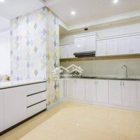 Cho Thuê Căn Hộ View Biển 2 Phòng Ngủ 120M2, Giá 11 Triệu/Th, Chung Cư Oasky Vt