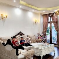 Cho Thuê Biệt Thự Liền Kề Nguyệt Quế 08 Vinhomes Riverside