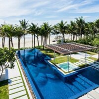 Bán Villa Resort Naman Retreat Đà Nẵng 475M2 Ngay Biển