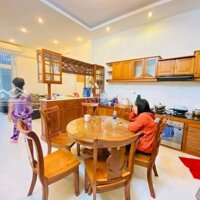 Nhà 2 Tầng 3 Pn Full Nội Thất K432 Võ Nguyên Giáp Gần Resort Furama