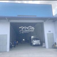 Kho Xưởngmặt Tiền(650M²) Đức Hoà, Long An