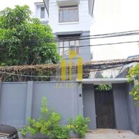 Villa Sân Rộng 2 Lầu 9X20M, Mặt Tiền Kinh Doanh Tại Thảo Điền