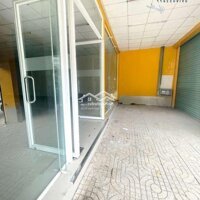 Mặt Bằng Kinh Doanh Trần Hưng Đạo 300M²