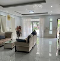 Cần Bán Biệt Thự Thung Lũng Ước Mơ, 300M2, Khu Nghĩ Dưỡng Cao Cấp