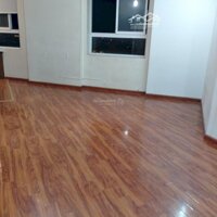 Cho Thuê Chung Cư Housinco Phùng Khoang, 3 Phòng Ngủđồ Cơ Bản, Giá 12 Triệu/Th Vào Ở Luôn