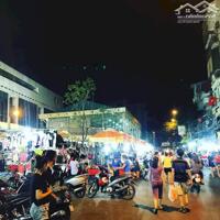Chính chủ cần Bán kiot chợ đêm Hàng Đào - Đồng Xuân Hoàn Kiếm Hà Nội