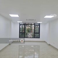 Mời Thuê Nhà Mặt Phố Dịch Vọng Hậu, 240M2,Mặt Tiền7M, Vỉa Hè Rộng, Giá 80 Triệu